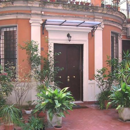 Vivilo Collection - Opera Teather Apartment - Very Central Roma Dış mekan fotoğraf